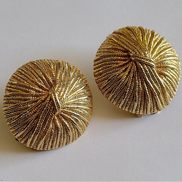 Paolo Gucci Jewelry Vintage Paolo Gucci Clip On Earrings Large
